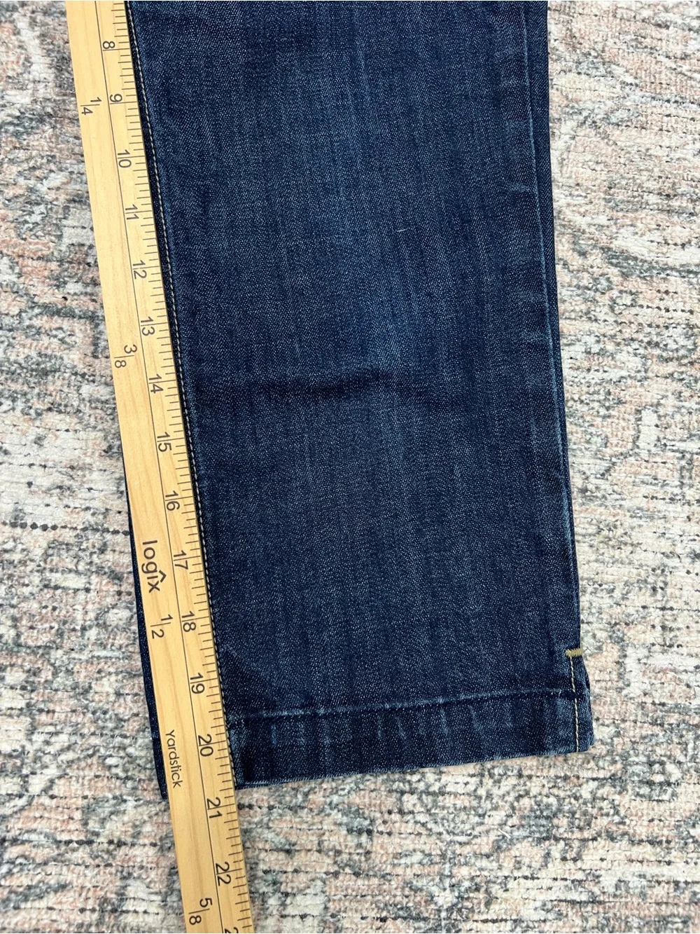 VIGOSS Classic Capri Jeans Womens 7 Dark Wash Embroidered Pockets